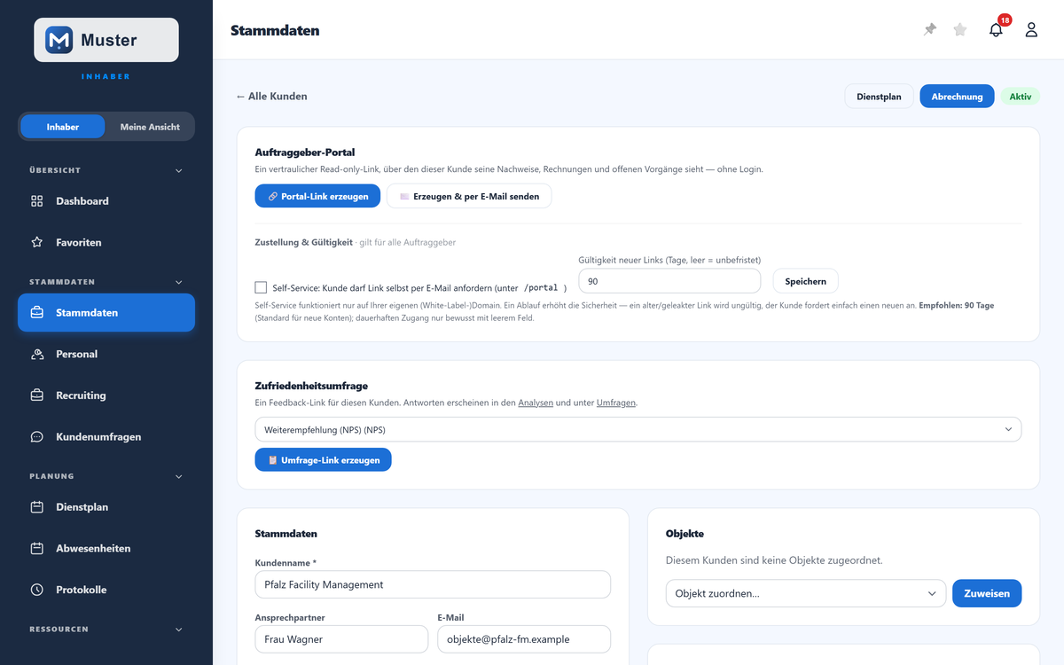 Das Kunden-Detail mit Portal, Umfrage, Stammdaten und Verknüpfungen.